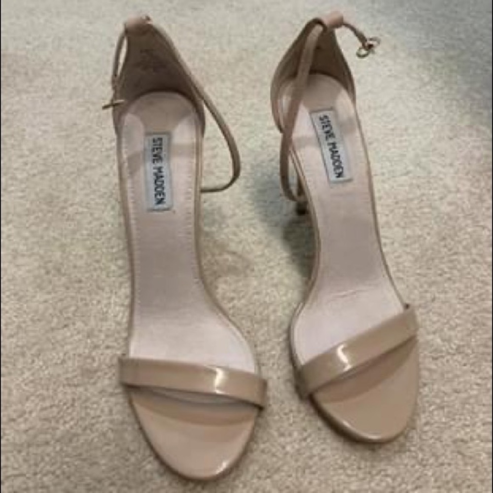 Steve Madden strappy heels - Picture 1 of 3